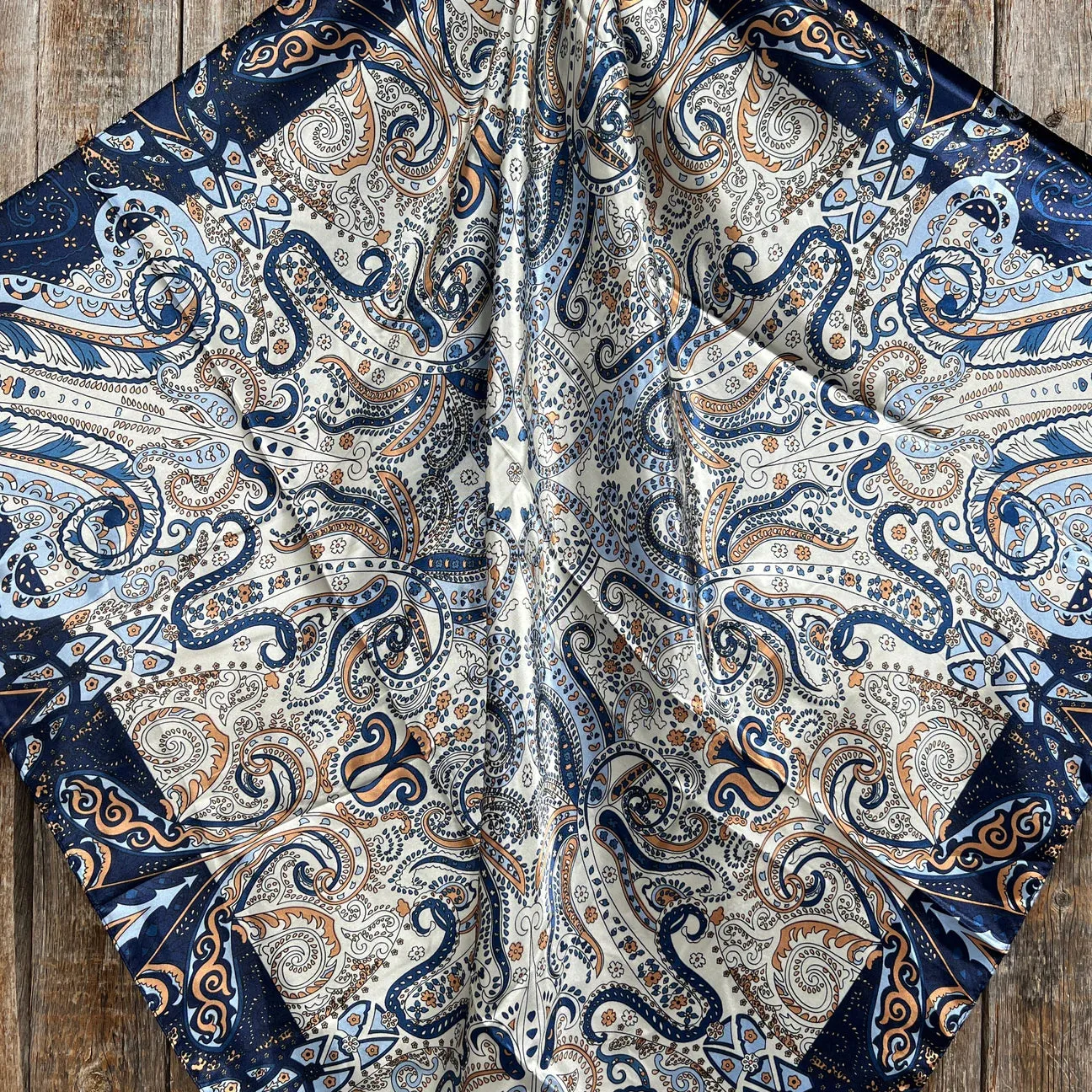 35X35" Blue, Cream and Tan Paisley Wild Rag