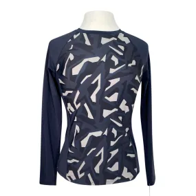 Botori 'Emmi' Raglan Top in Charcoal Camo - Women's Small