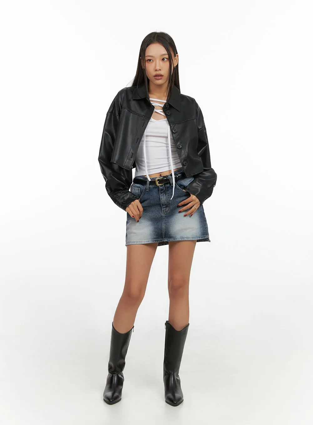 Buttoned Faux Leather Cropped Jacket IS427