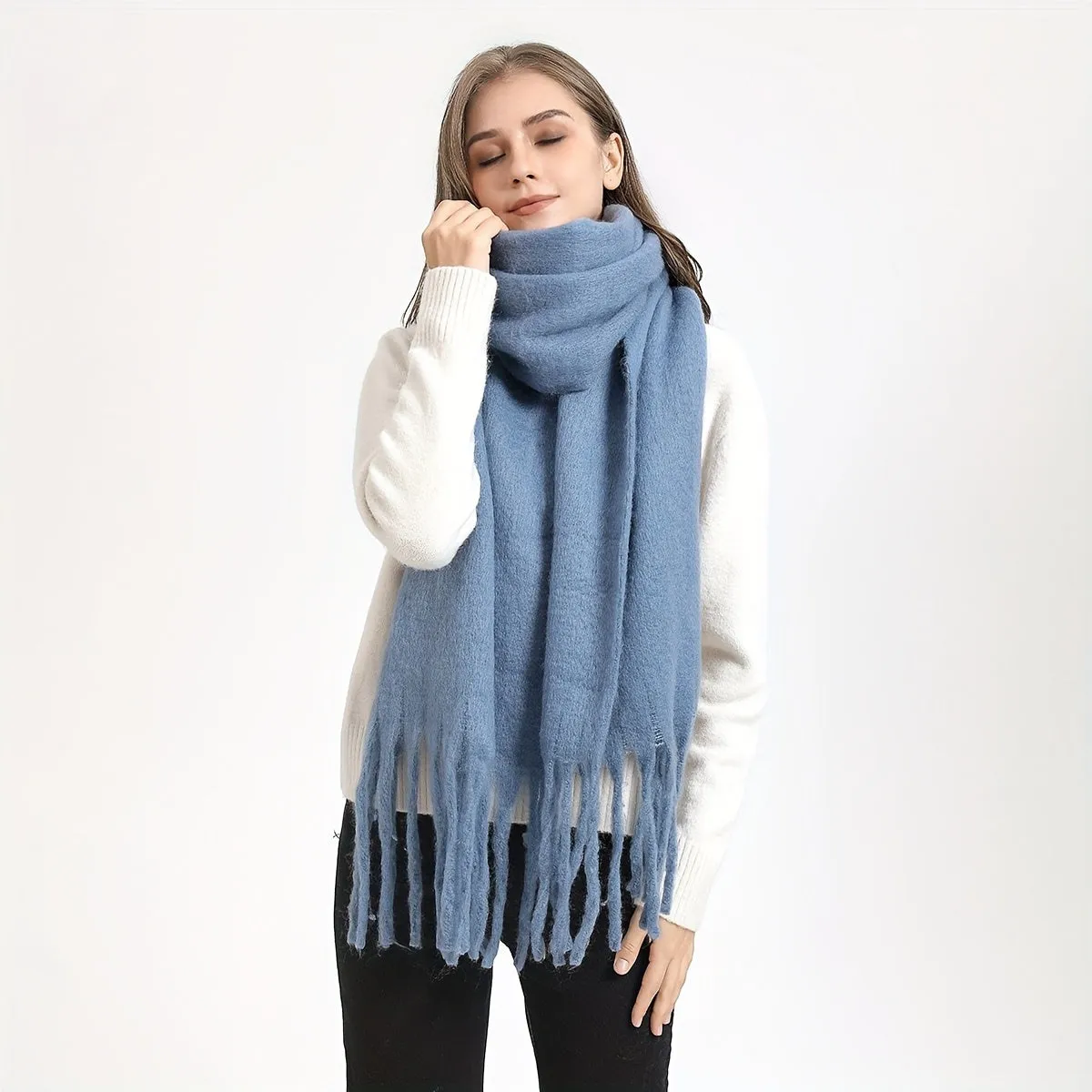 Cozy Fringed Chunky Scarf Stylish  Warm for FallWinter