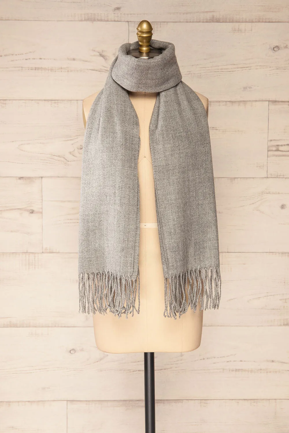 Le Baiser Grey | Soft Knitted Scarf