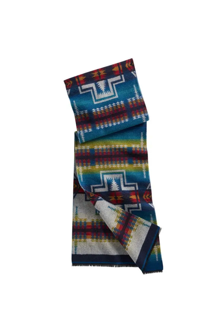 Pendleton Woolen Mills Jacquard Scarf in Century Harding