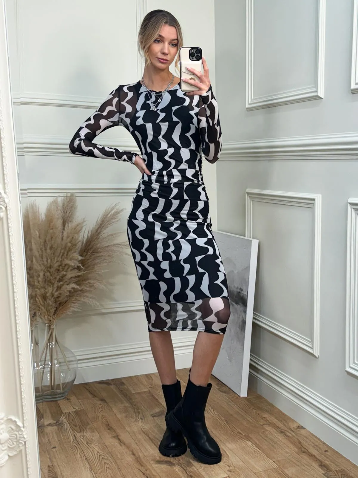 Print Long Sleeve Mesh Bodycon Dress, Black Pattern