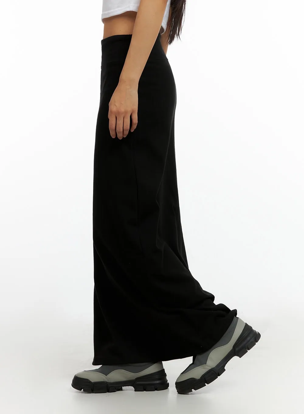 Solid Maxi Skirt IL419