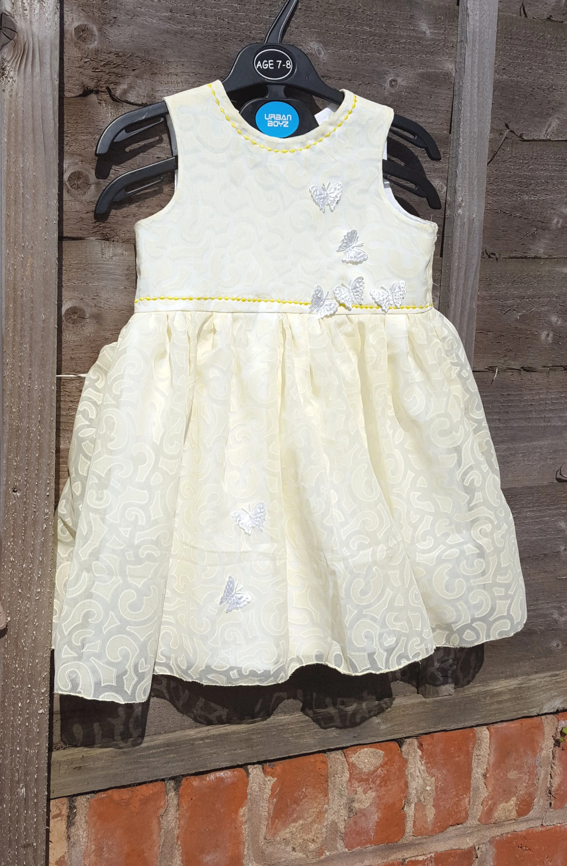 Toddler girls lemon summer dress to fit age 2 to 3