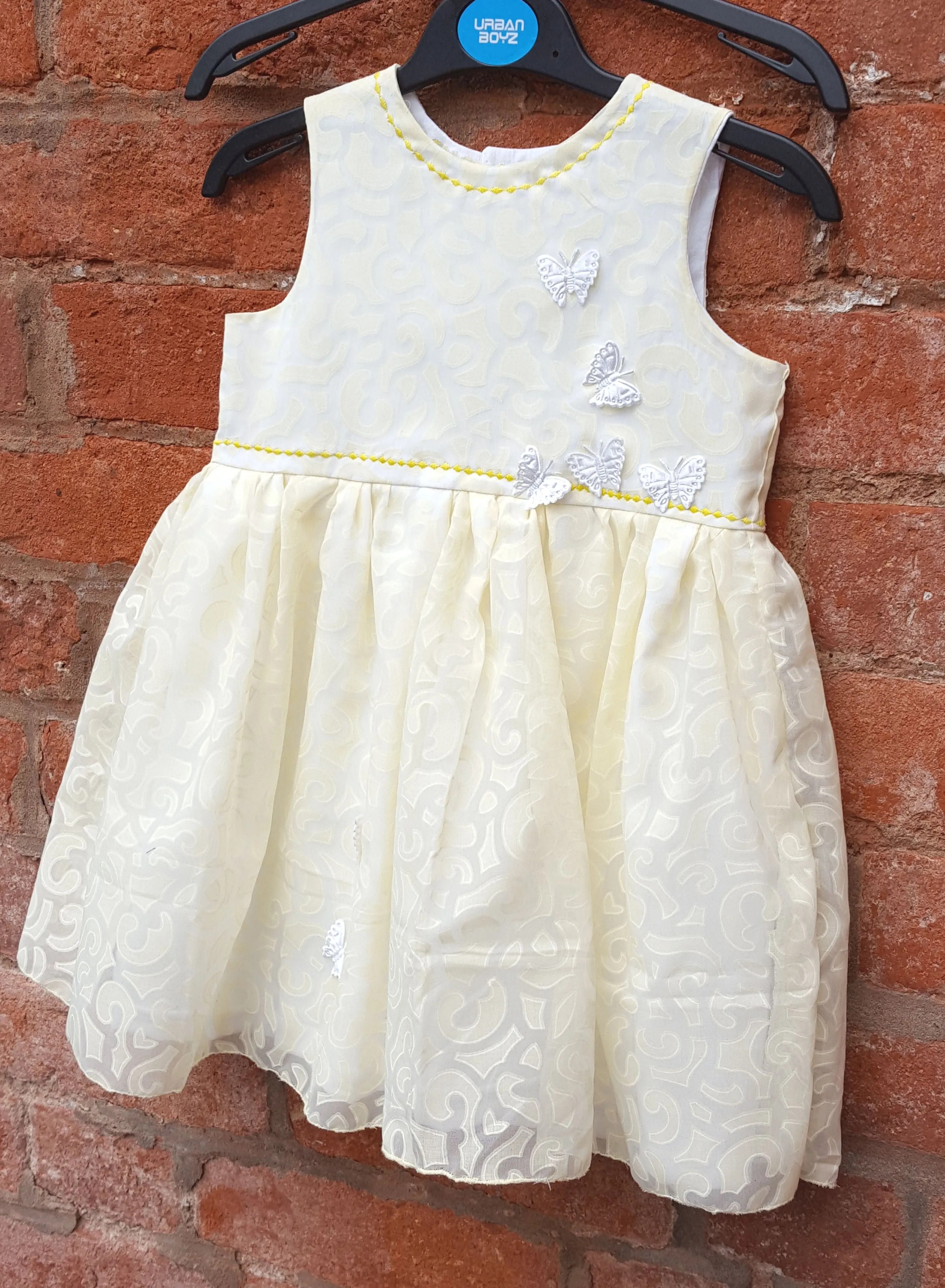 Toddler girls lemon summer dress to fit age 2 to 3