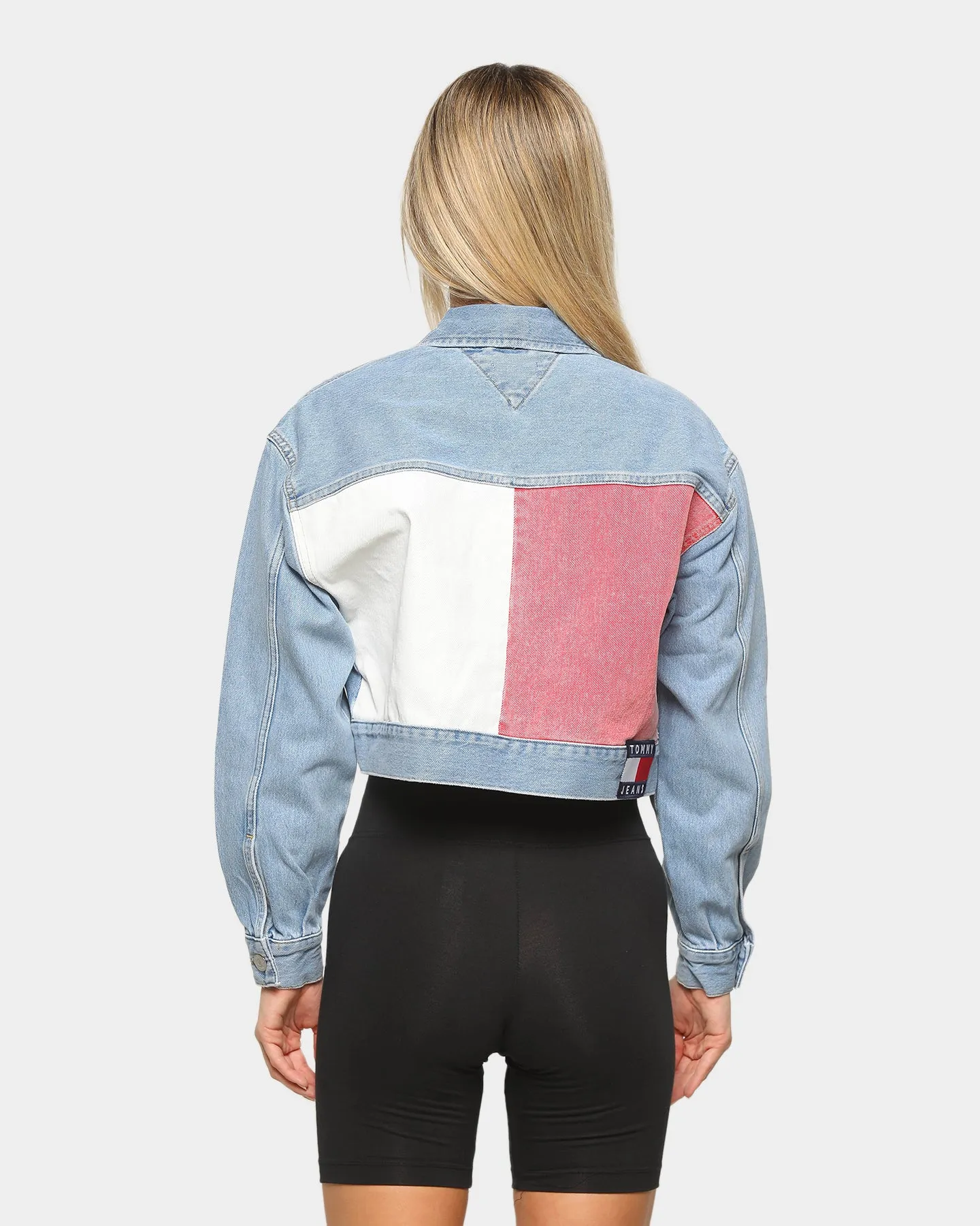 Tommy Jeans Women's Cropped Trucker Tommy Flag Jacket LightBlue