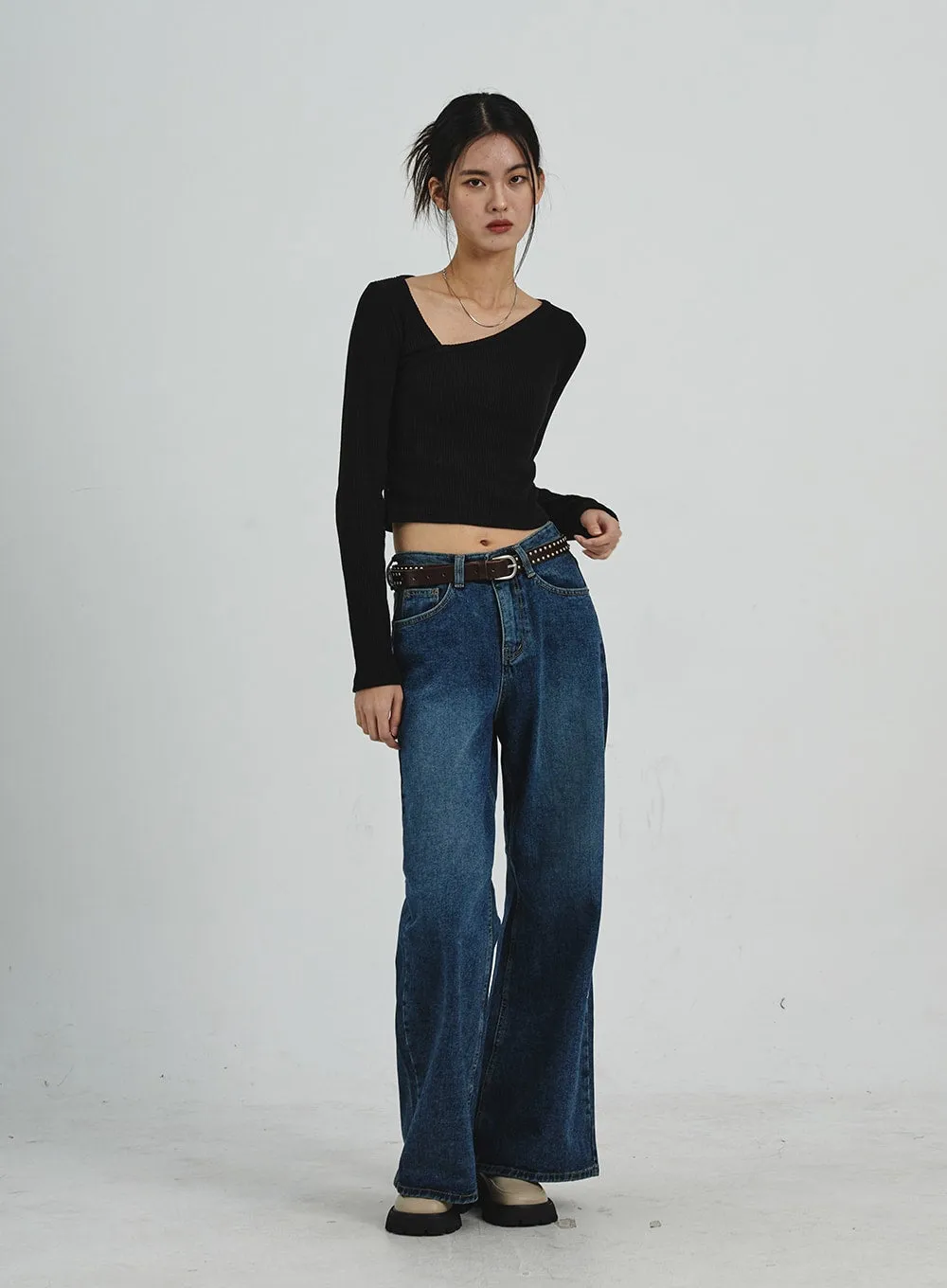 Unbalanced V-Neck Cropped Top CD07