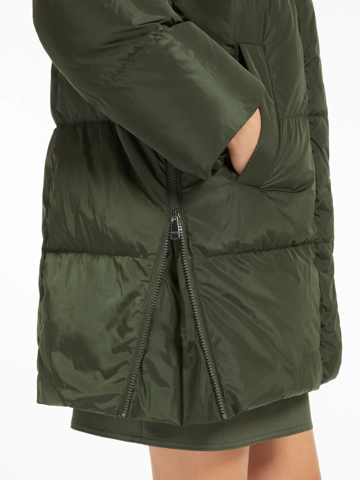 WEEKEND MAX MARA WATER-REPELLANT TAFFETA PUFFER IN DARK GREEN