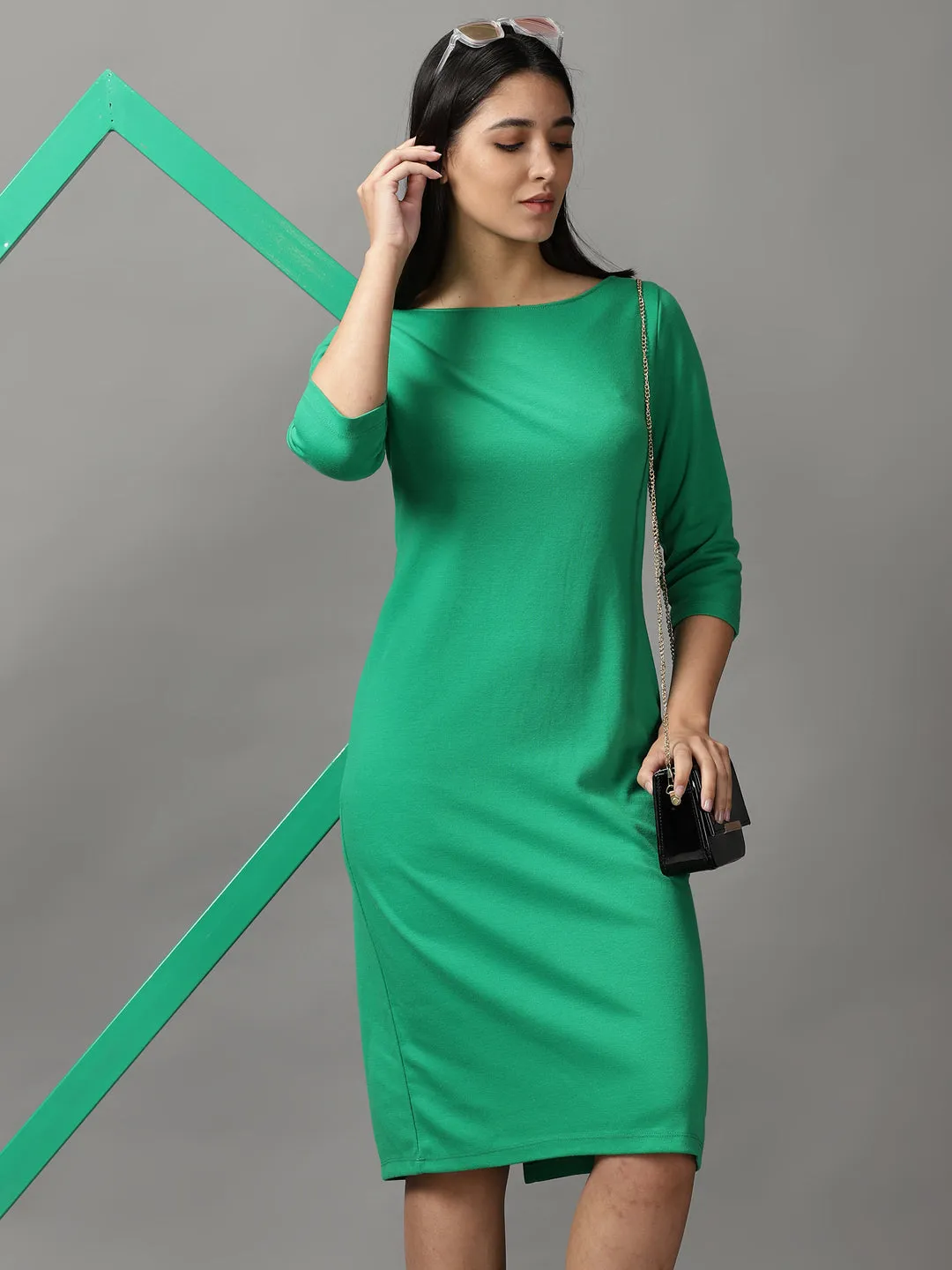 Women's Green Solid Bodycon Dress