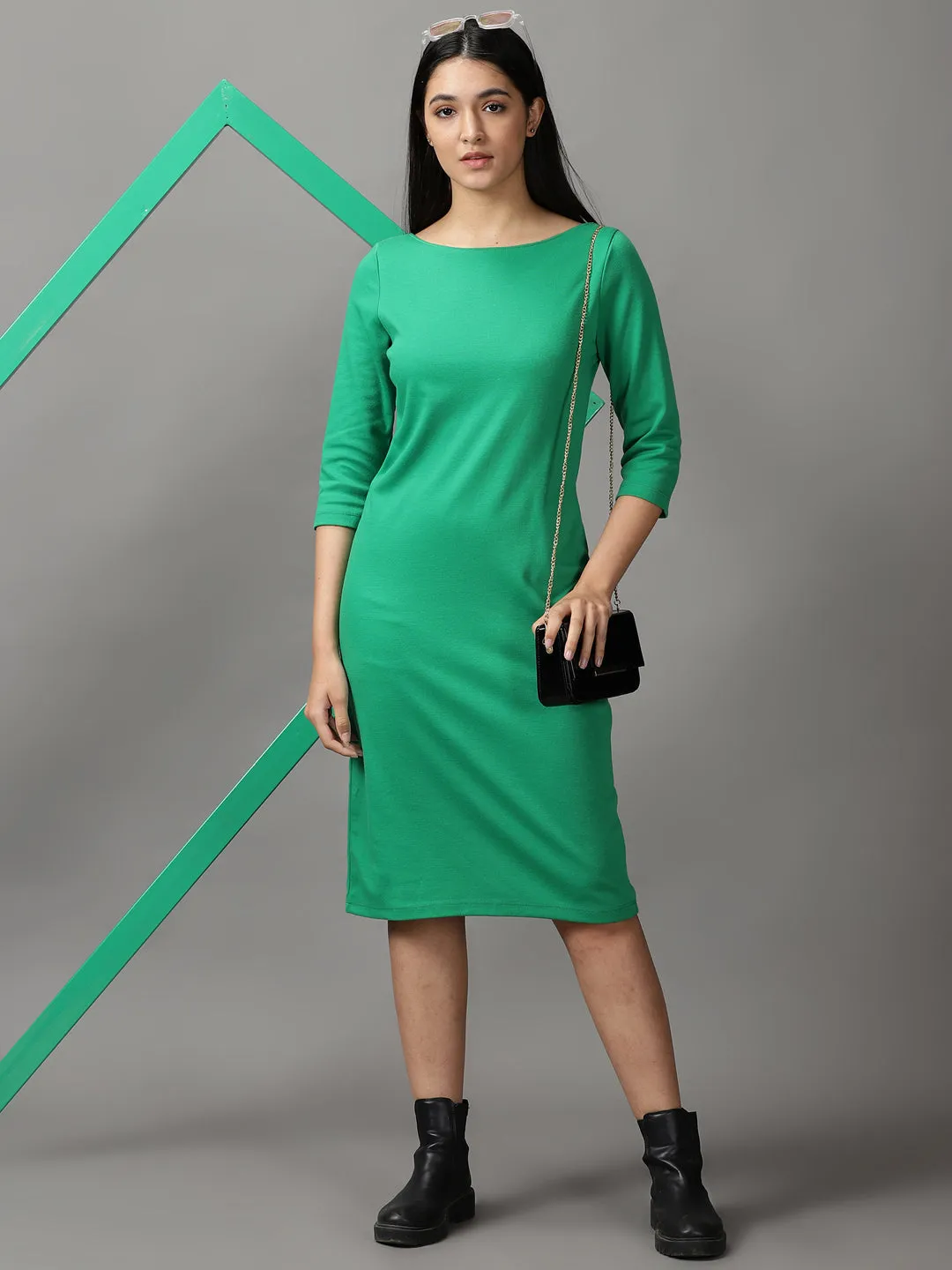 Women's Green Solid Bodycon Dress