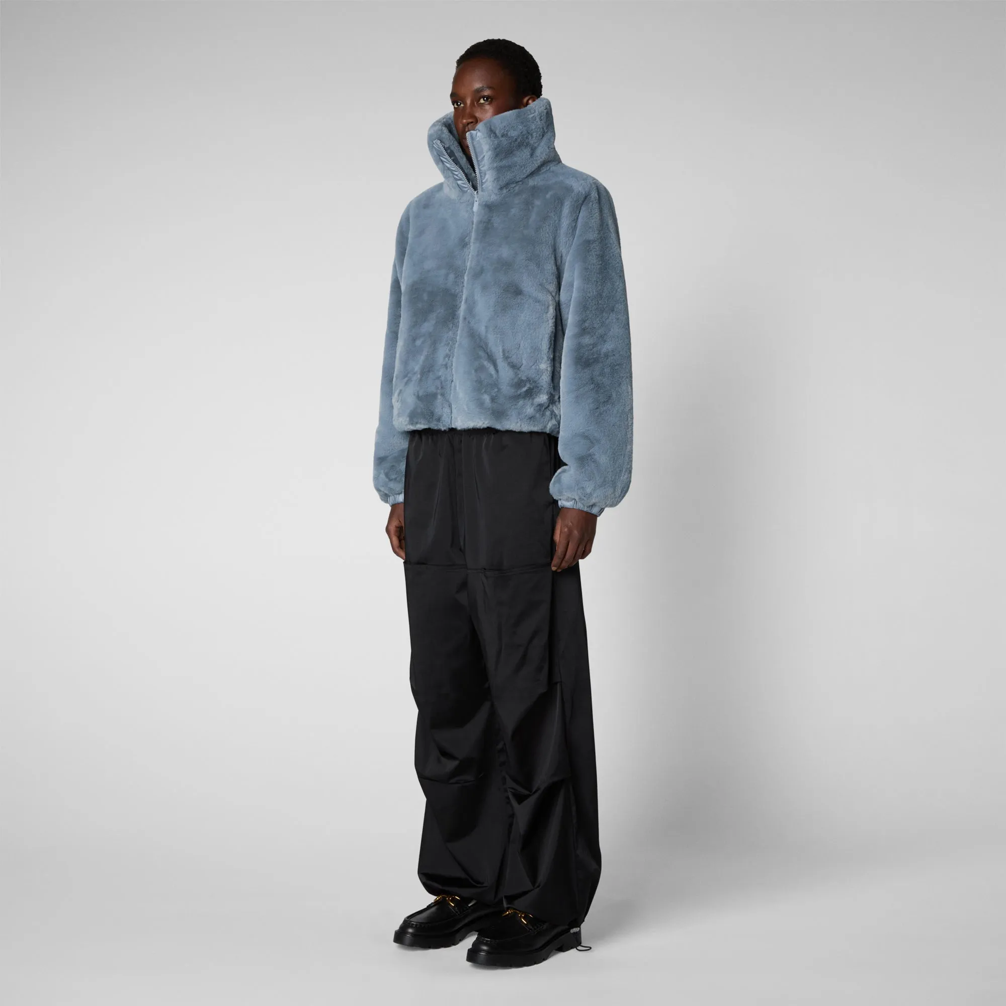 Women's Jeon Reversible Faux Fur Jacket in Blue Fog